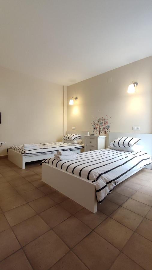 Apartamentos Turisticos Encanto Caces Zewnętrze zdjęcie