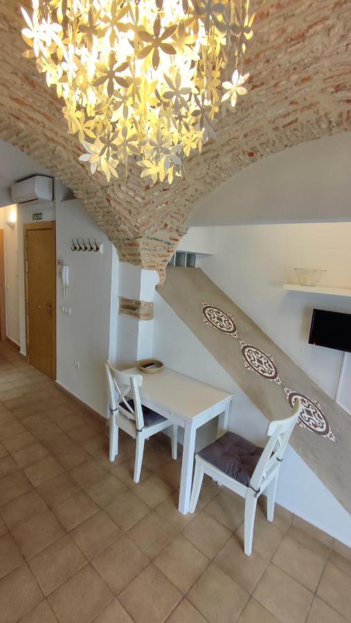 Apartamentos Turisticos Encanto Caces Zewnętrze zdjęcie